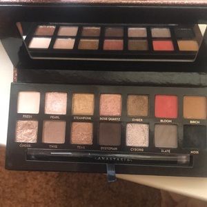 Anastasia Beverly Hills “sultry palette”